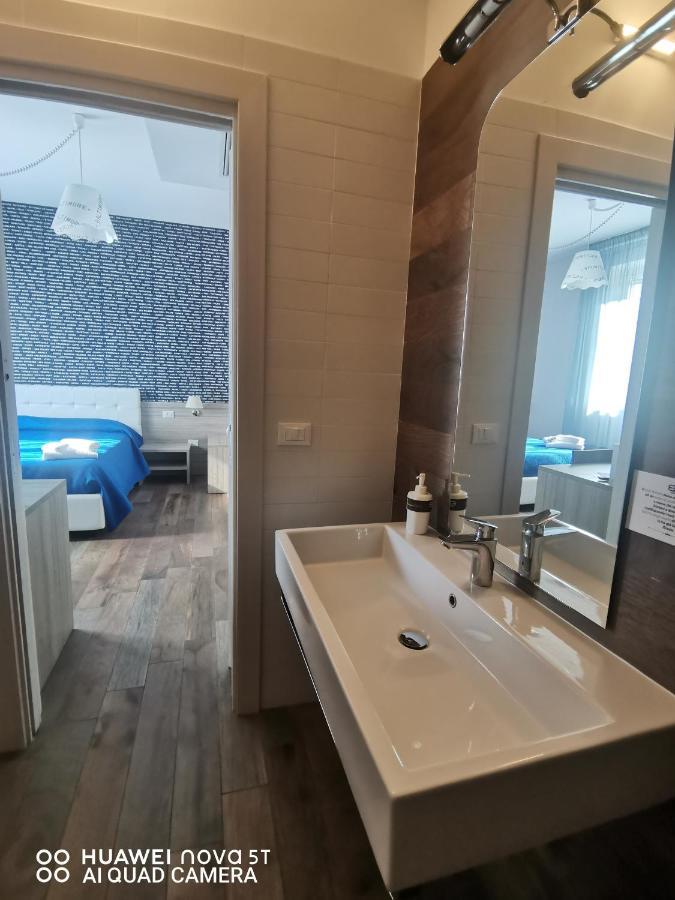 Zacapa B&B Taranto Bagian luar foto