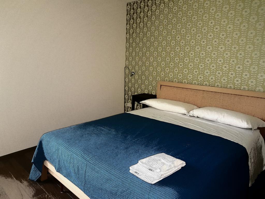 Zacapa B&B Taranto Bagian luar foto